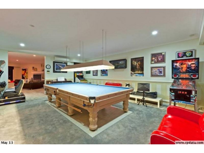 8 Sommersea Drive, Raby Bay QLD 4163