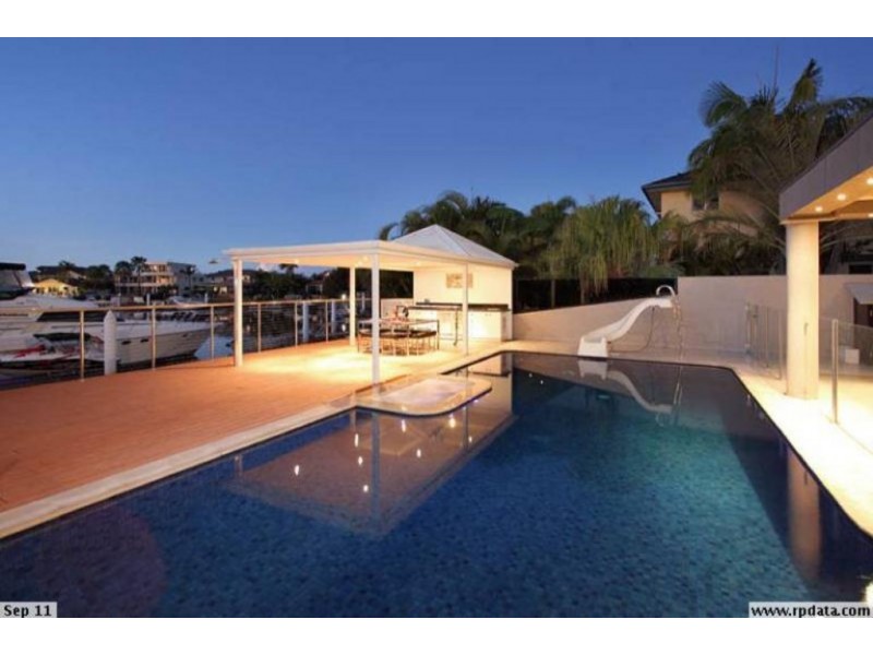 8 Sommersea Drive, Raby Bay QLD 4163