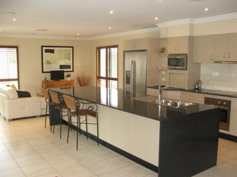 9 Allan Day Drive, Wellington Point QLD 4160