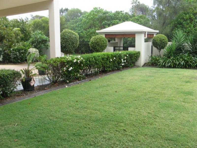 9 Allan Day Drive, Wellington Point QLD 4160