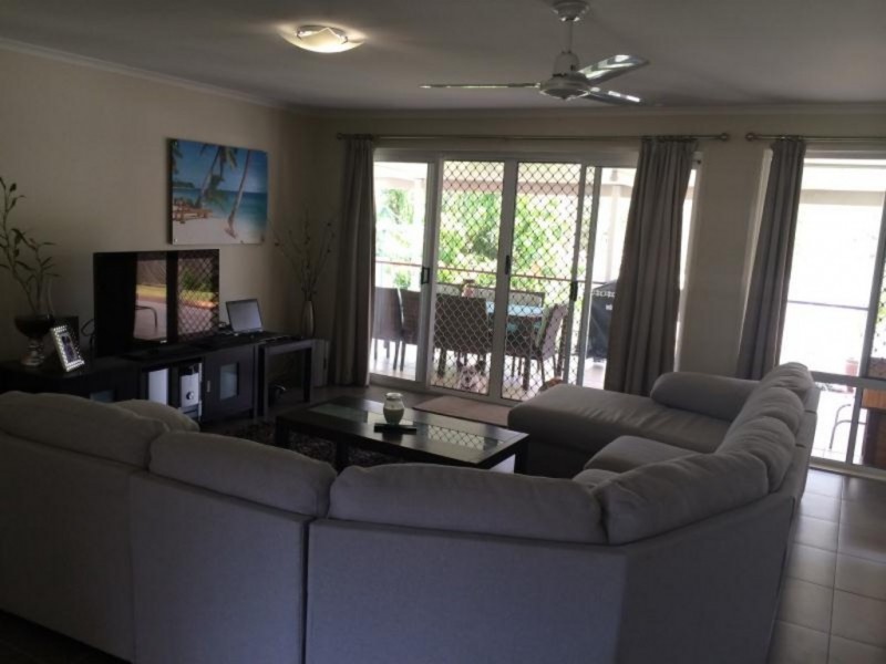 18 Cherry St, Wellington Point QLD 4160