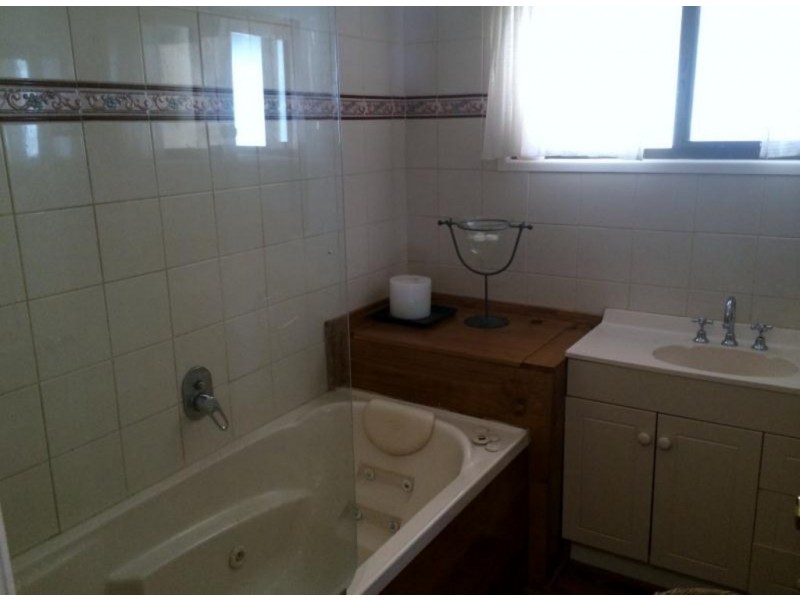 66 Lawn Tce, Capalaba QLD 4157