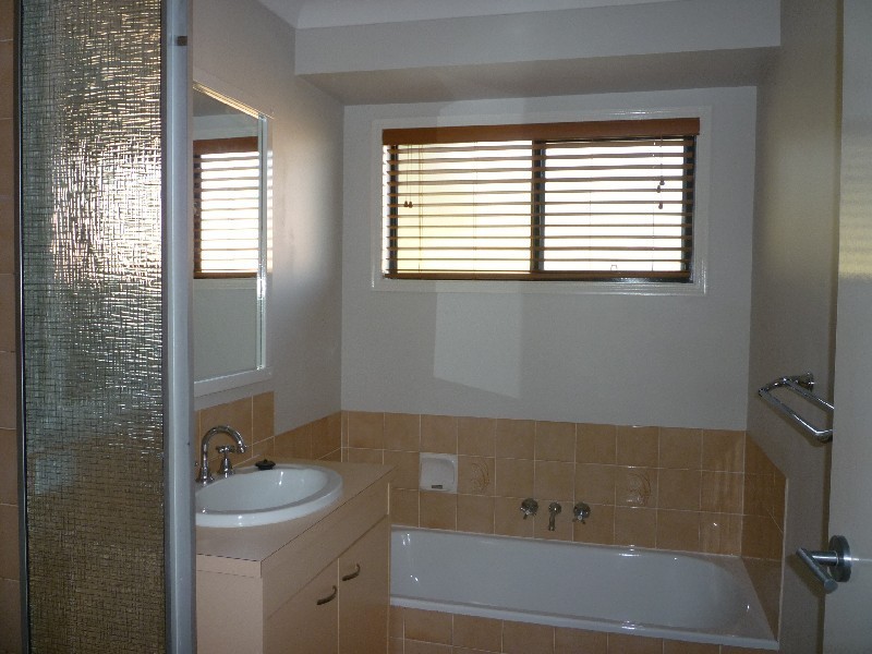 5 Rofail Court, Thorneside QLD 4158