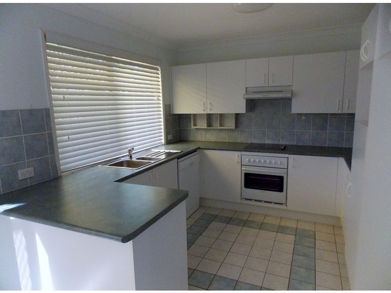 4/299 Main Road, Wellington Point QLD 4160