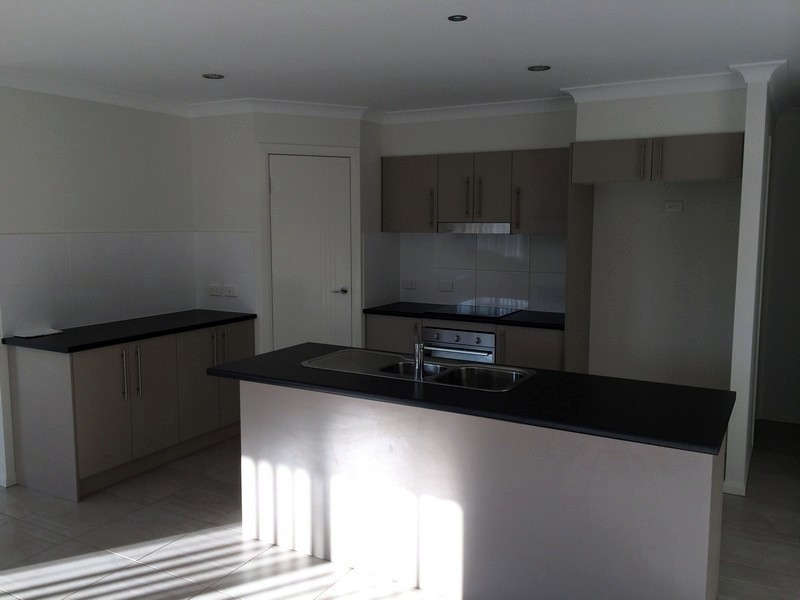1/42 Riley Peter Place, Cleveland QLD 4163