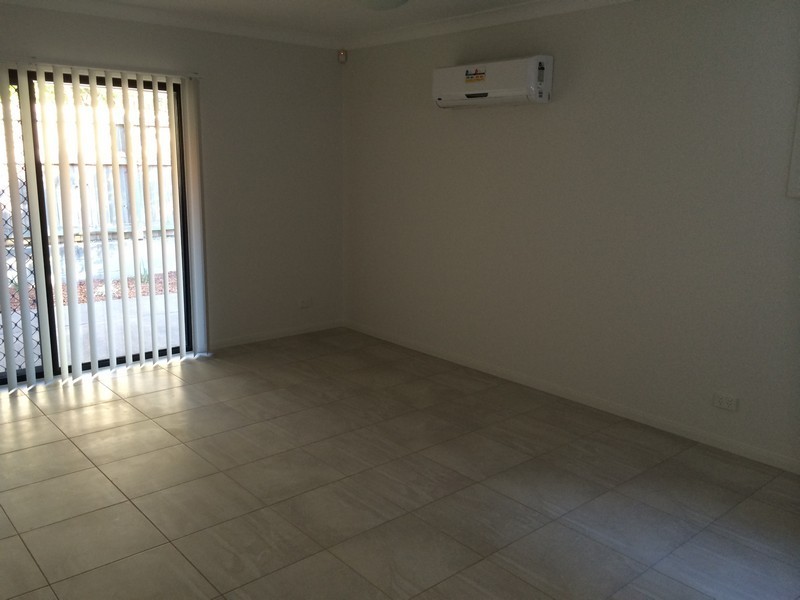 3 and 4/9 Homer Street, Cleveland QLD 4163