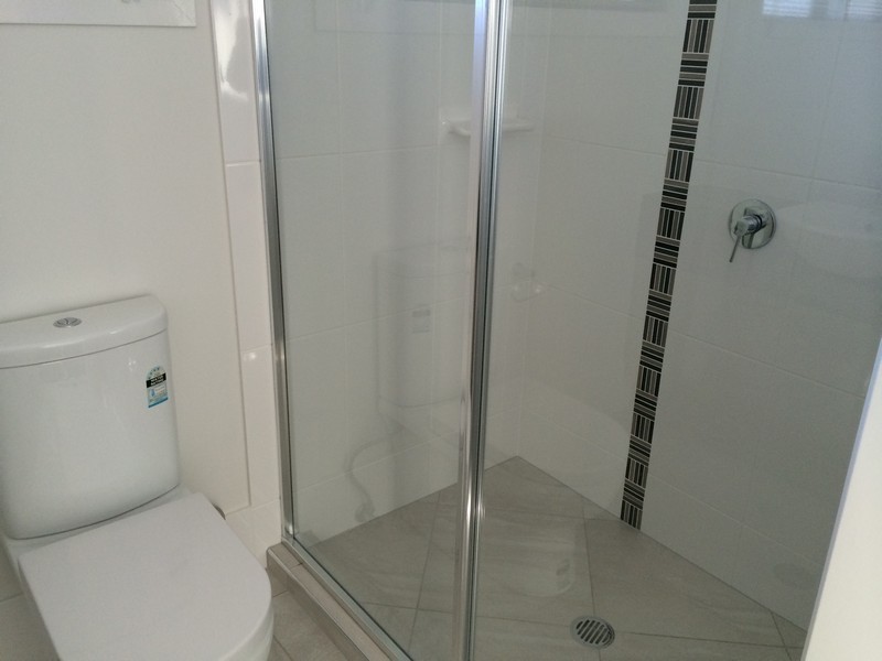 3 and 4/9 Homer Street, Cleveland QLD 4163