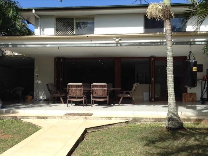 17 Glenora Street, Wynnum QLD 4178
