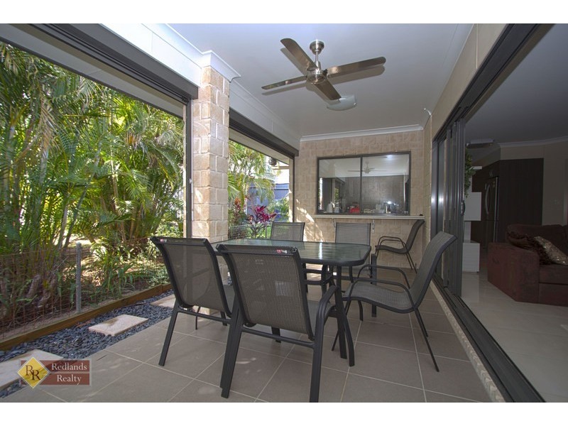 76 Macdonald Street, Lota QLD 4179