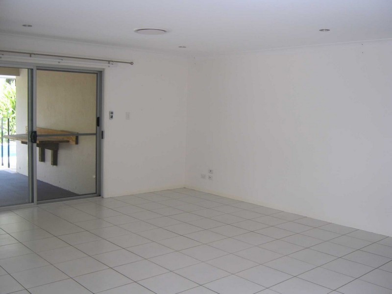 128 Beach Street, Cleveland QLD 4163