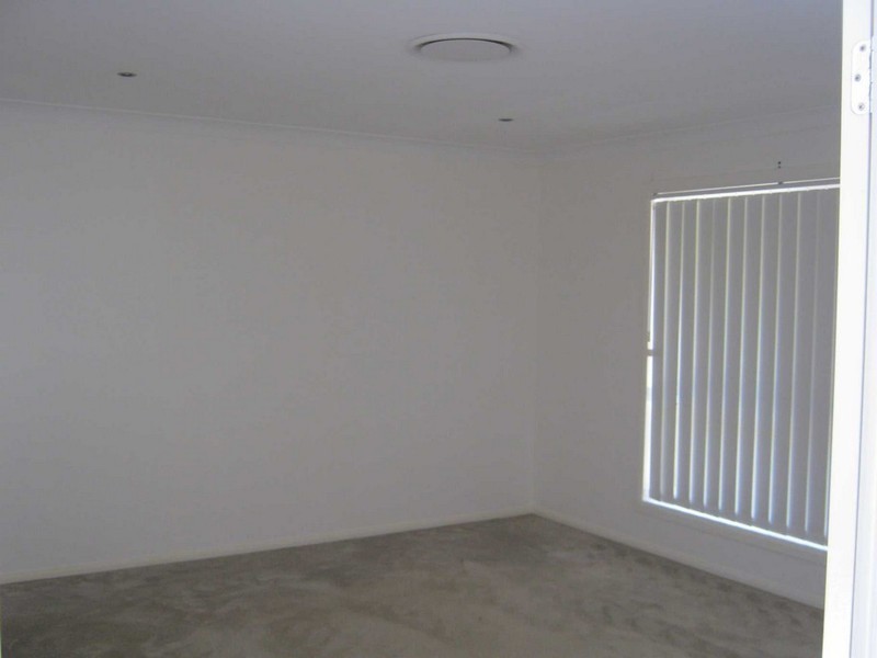 128 Beach Street, Cleveland QLD 4163