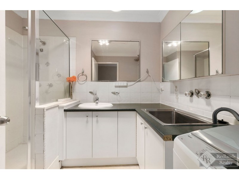 1/71-77 Railway Parade, Thorneside QLD 4158