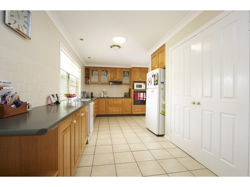 14 Cashew Court, Birkdale QLD 4159