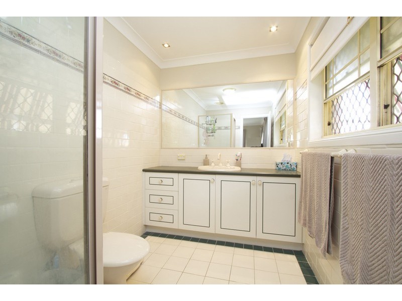 14 Cashew Court, Birkdale QLD 4159