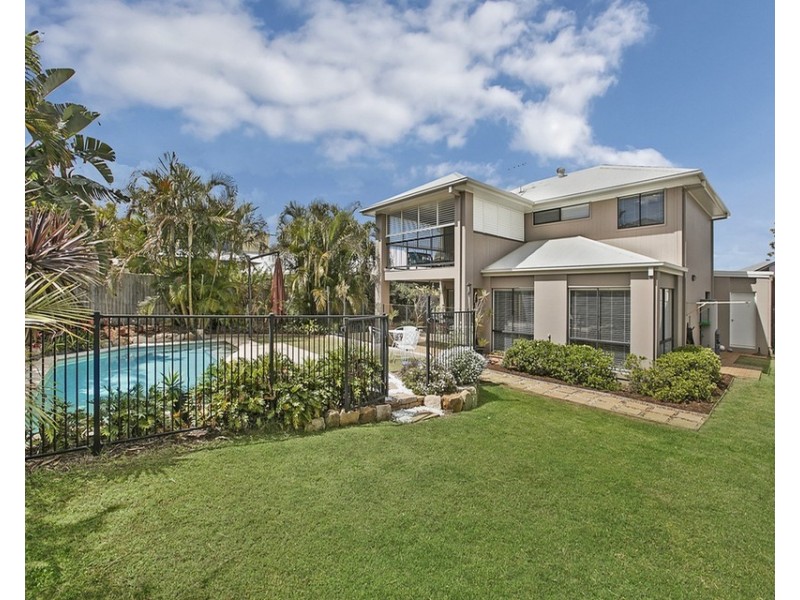 89  Penzance Drive, Redland Bay QLD 4165