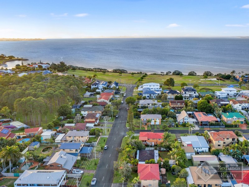 39 Makaha Drive, Birkdale QLD 4159