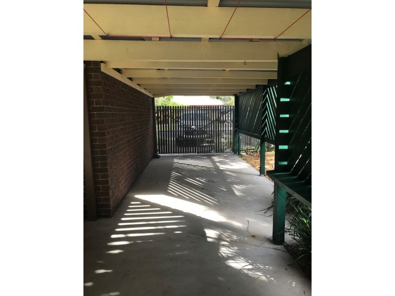 2 Heeler Court, Redland Bay QLD 4165