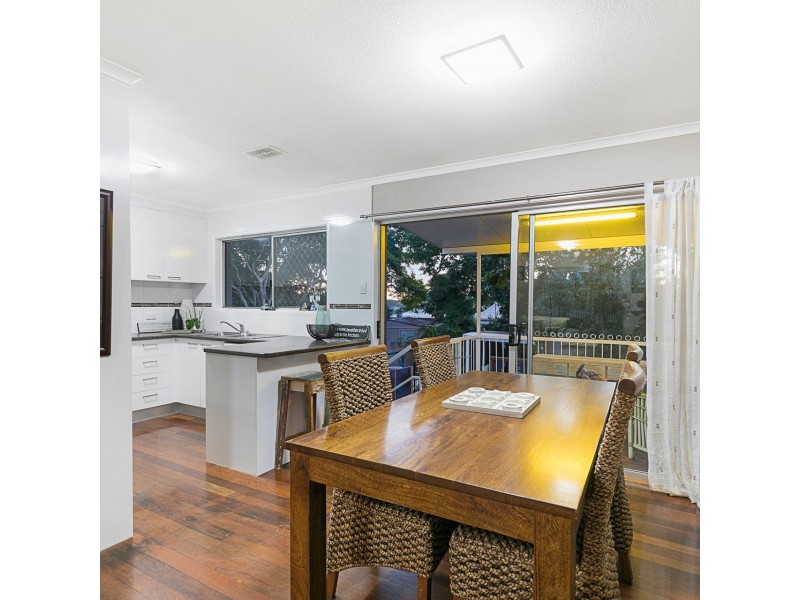 42 Birkdale Road, Birkdale QLD 4159