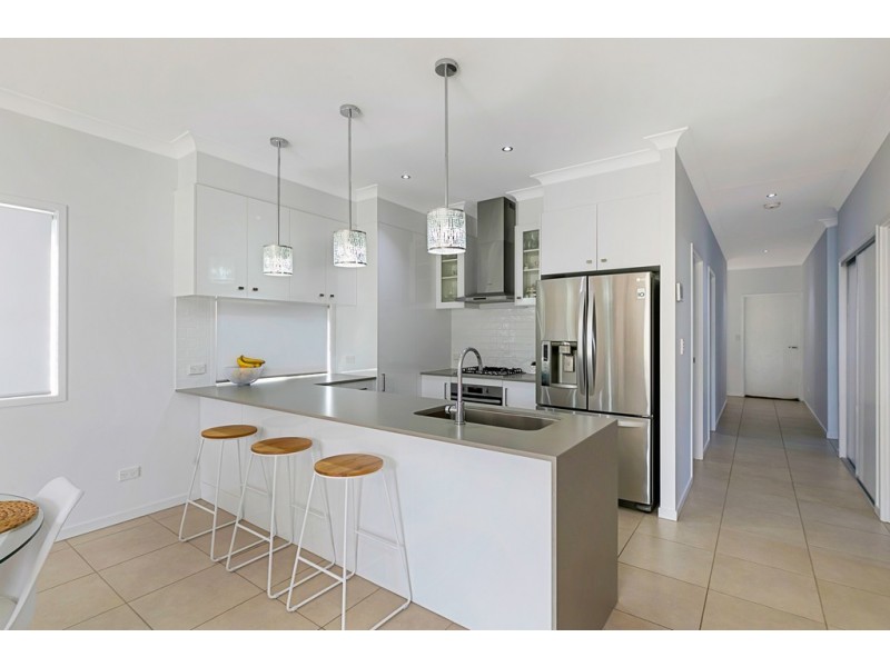 8 Kim Jon Court, Thornlands QLD 4164