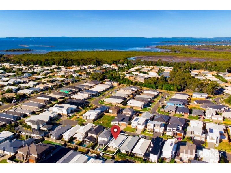 8 Kim Jon Court, Thornlands QLD 4164