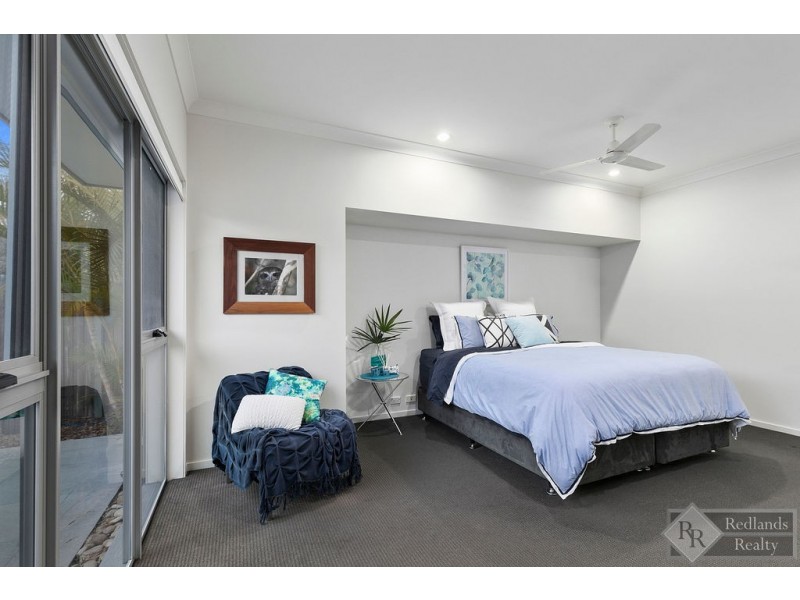 8 Clyde Court, Wakerley QLD 4154