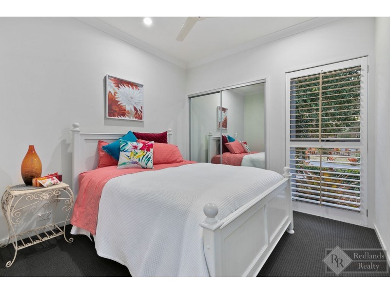 8 Clyde Court, Wakerley QLD 4154