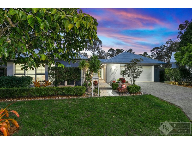 8 Clyde Court, Wakerley QLD 4154