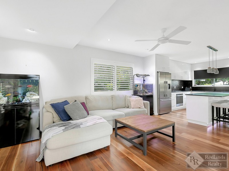 6 Daveson Road, Birkdale QLD 4159