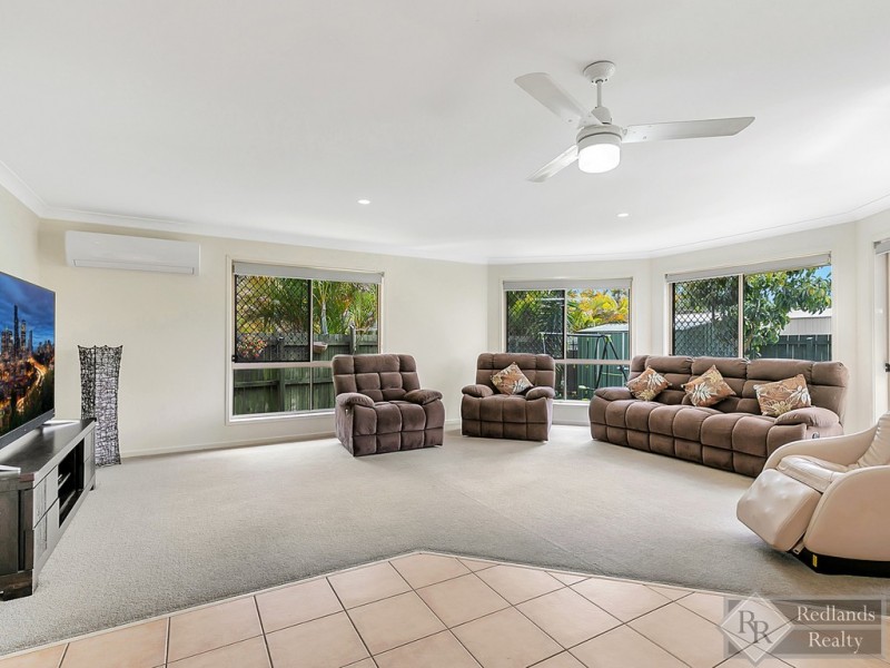 19 Creekside Circuit West, Victoria Point QLD 4165