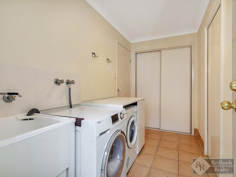 19 Creekside Circuit West, Victoria Point QLD 4165