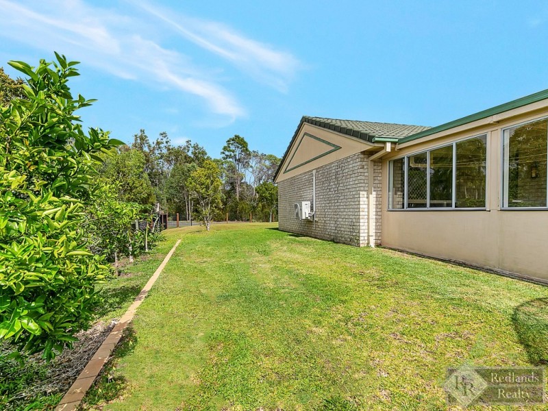 19 Creekside Circuit West, Victoria Point QLD 4165