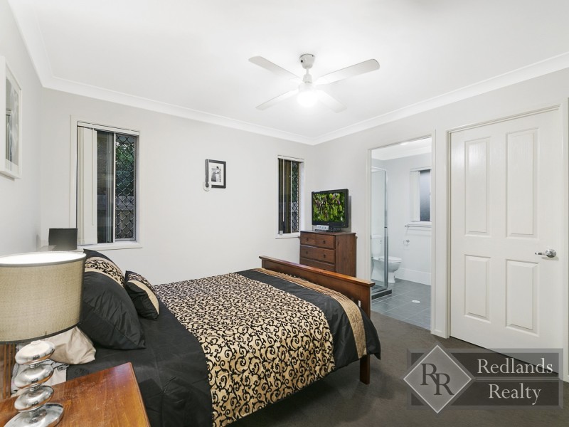 27 Banks Street, Capalaba QLD 4157