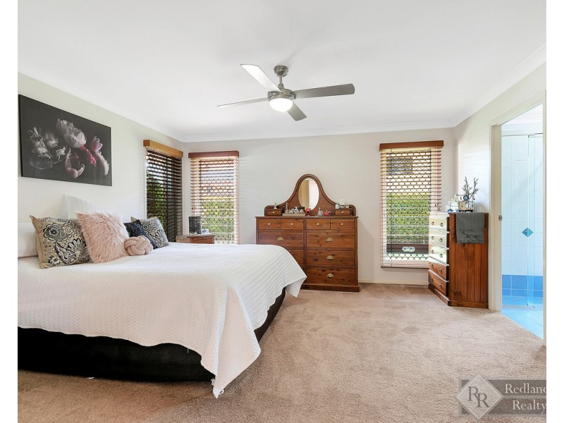12 Mallan Terrace, Birkdale QLD 4159