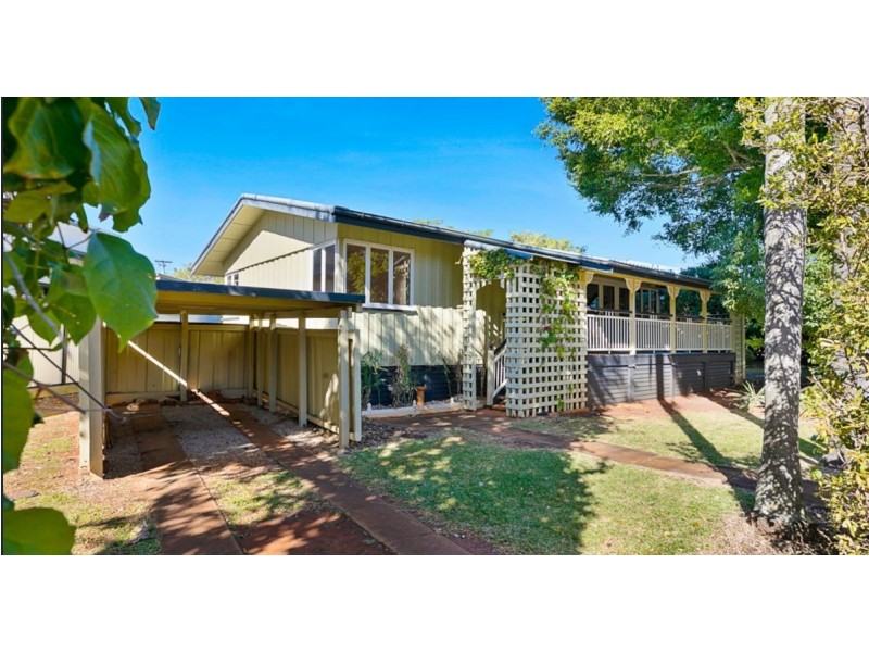 47 Beachcrest Road, Wellington Point QLD 4160