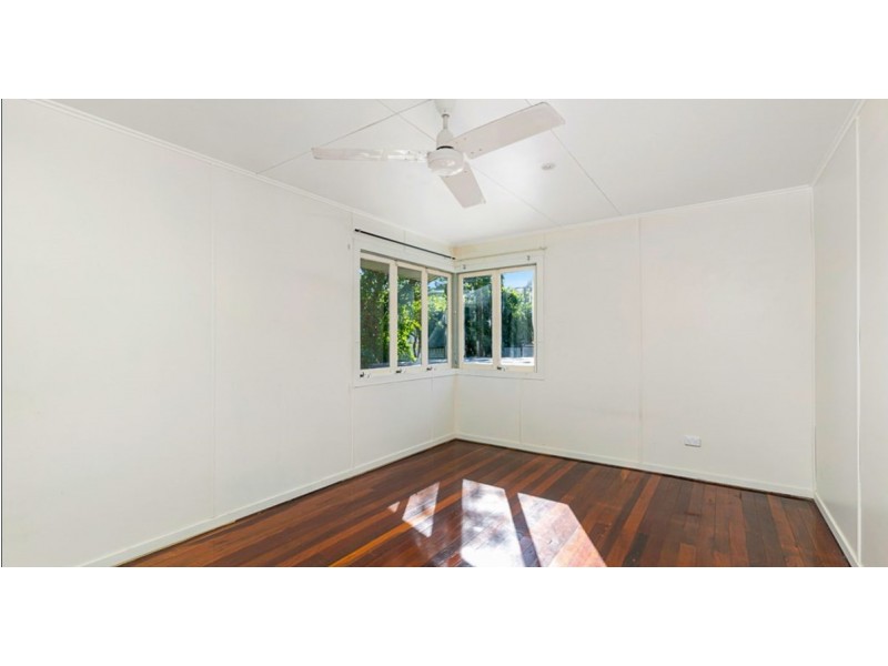 47 Beachcrest Road, Wellington Point QLD 4160