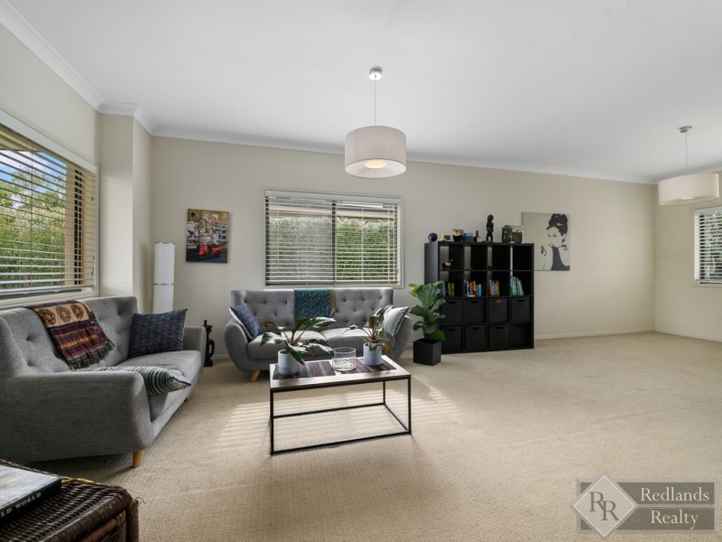 21 Lindeman Place, Redland Bay QLD 4165