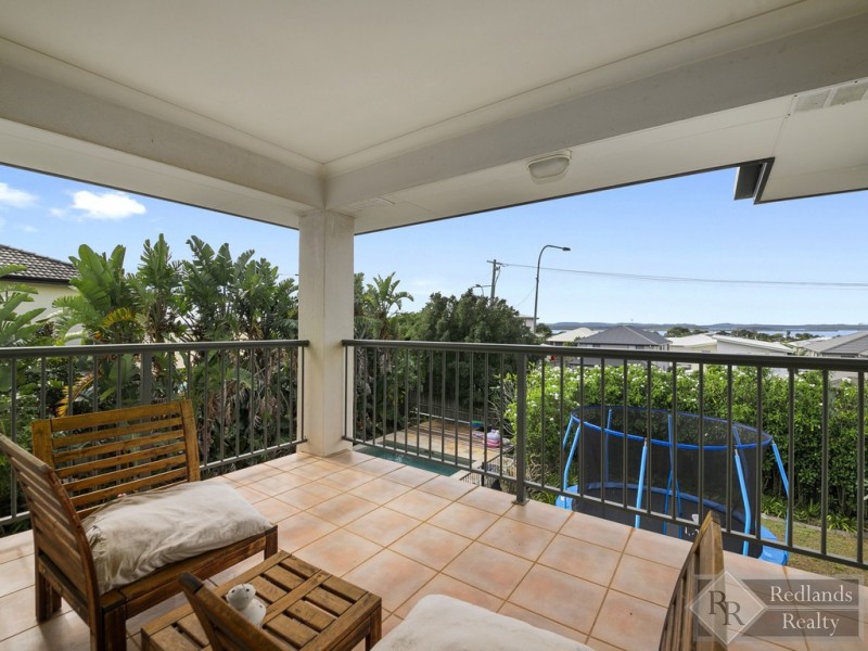 21 Lindeman Place, Redland Bay QLD 4165