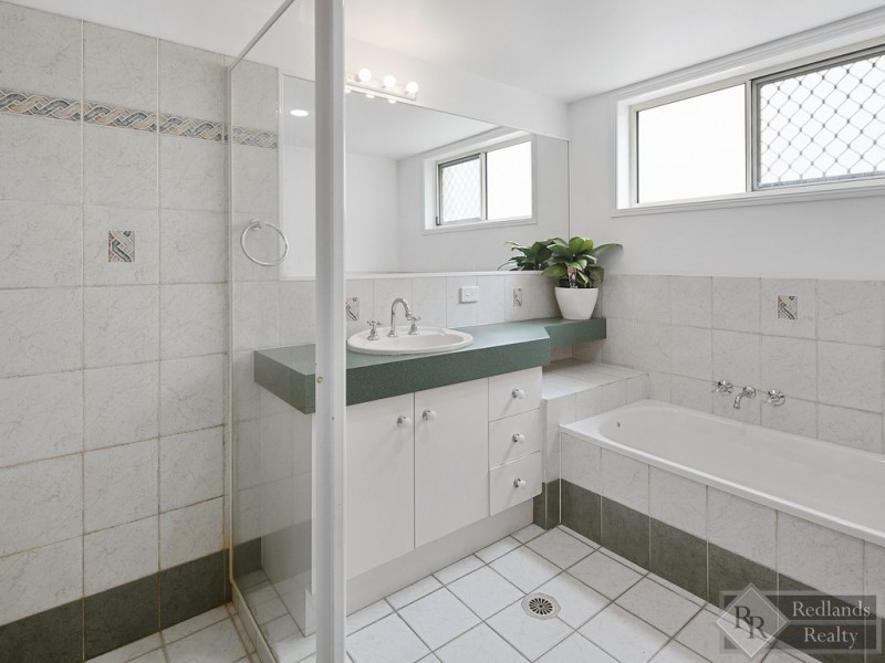 246 Queens Esplanade, Thorneside QLD 4158