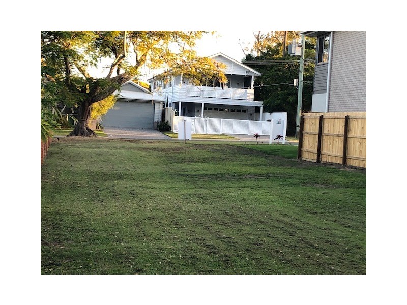 8 Jellicoe Street, Wellington Point QLD 4160