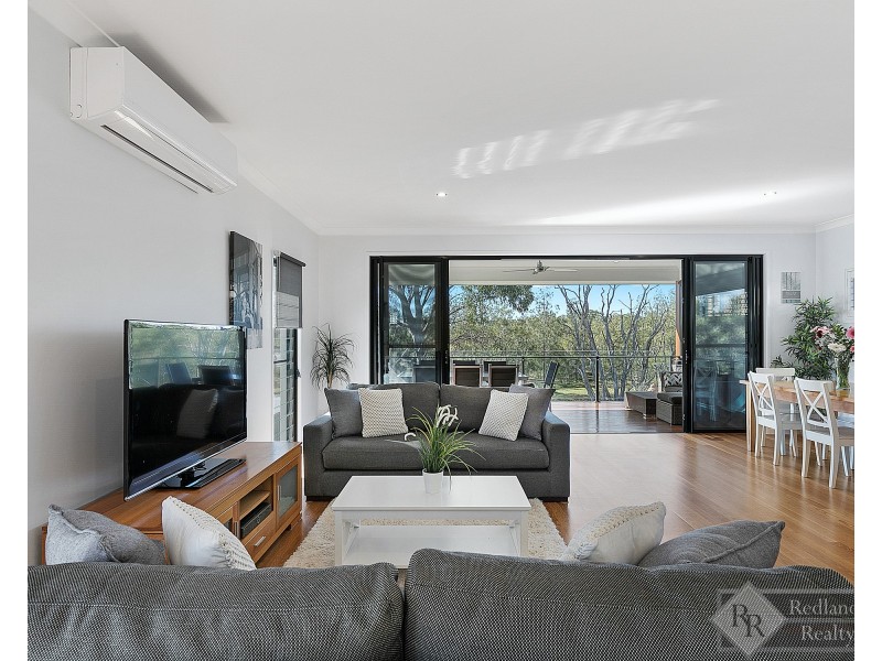 71 Ferry Road, Thorneside QLD 4158