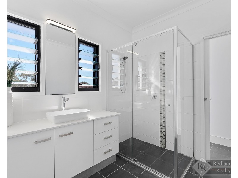 71 Ferry Road, Thorneside QLD 4158