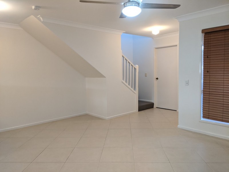 143/9 Bayside Court, Thorneside QLD 4158