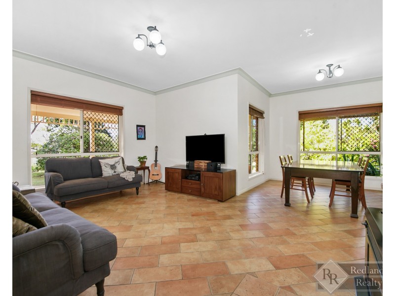 1 Surman Street West, Birkdale QLD 4159