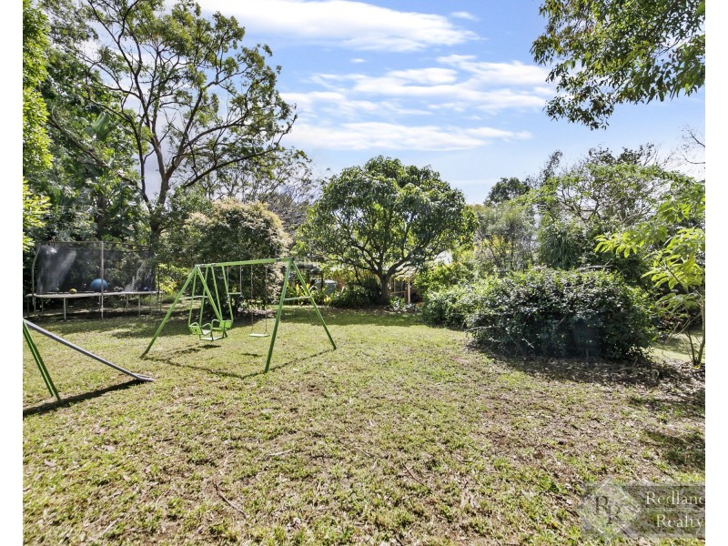 1 Surman Street West, Birkdale QLD 4159