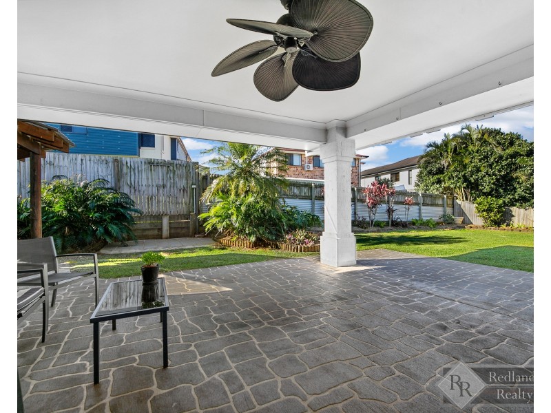 25 Attenborough Circuit, Redland Bay QLD 4165