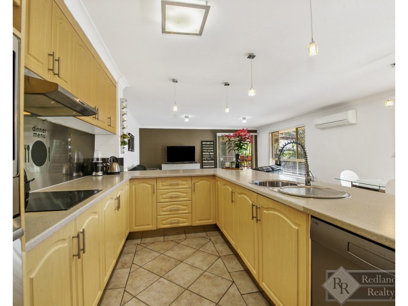 4 Gunsynd Court, Wellington Point QLD 4160