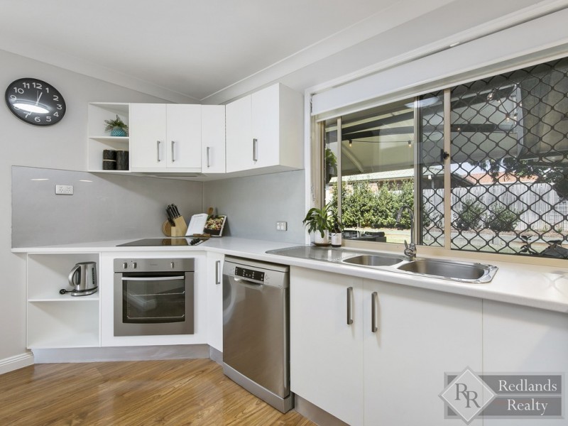 7 Niblick Way, Redland Bay QLD 4165