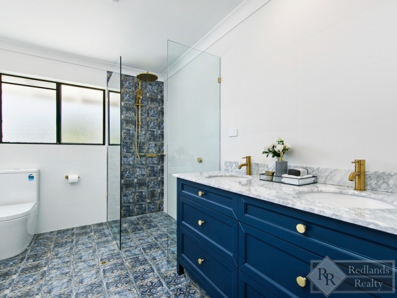 11 Carlton Court, Birkdale QLD 4159