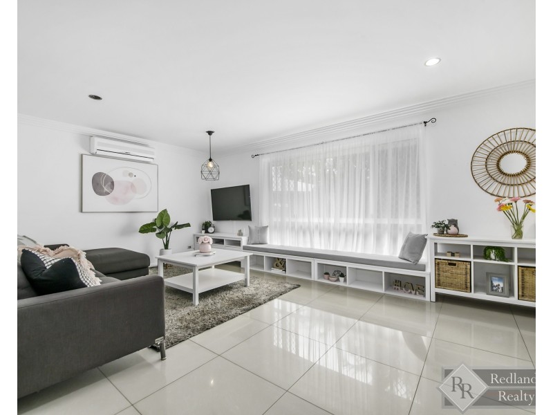 18 Wallace Street, Wellington Point QLD 4160