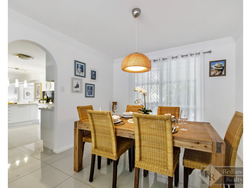 18 Wallace Street, Wellington Point QLD 4160